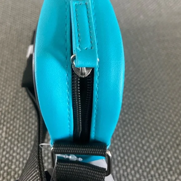 Disney 50th Anniversary characters in teacups crossbody handbag - Picture 8 of 10